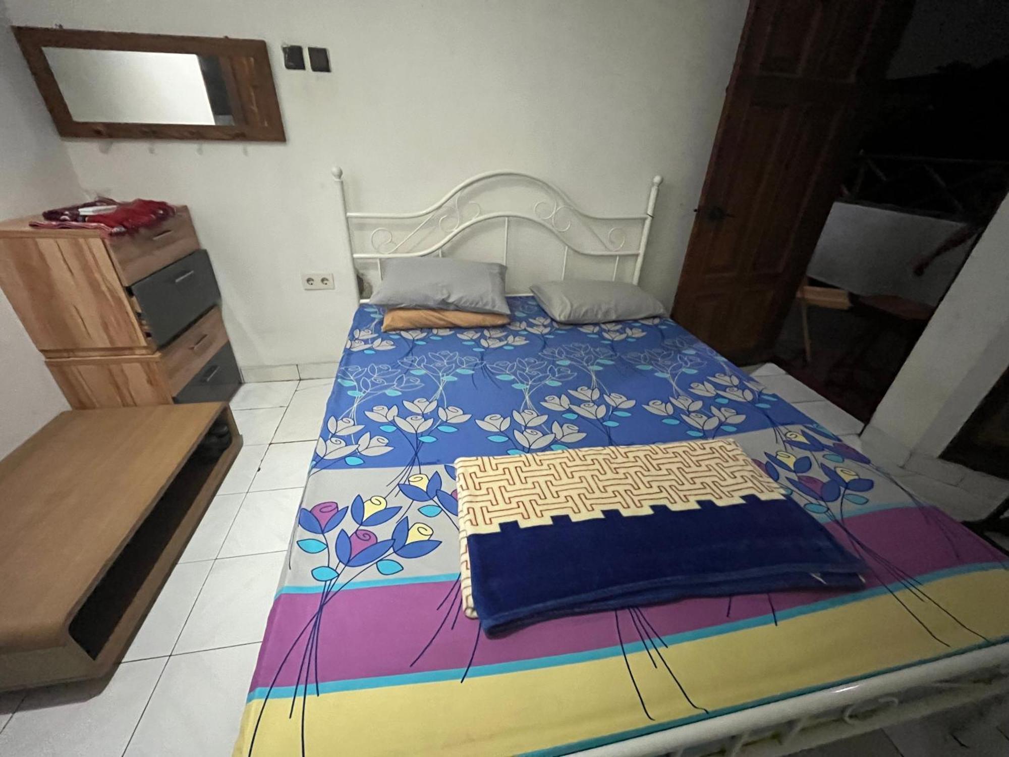 Spot On 94142 Al Fatih Residence Syariah 2 Jakarta Exterior photo